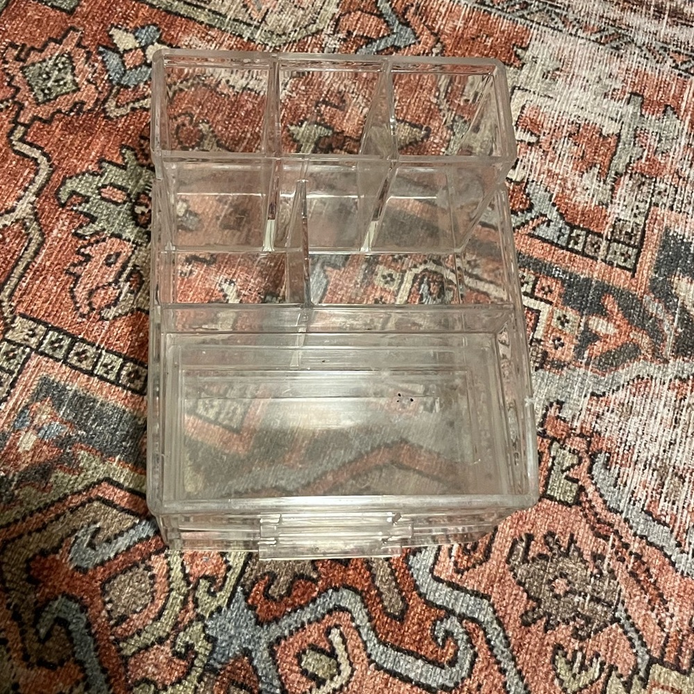 Makeup Organizer